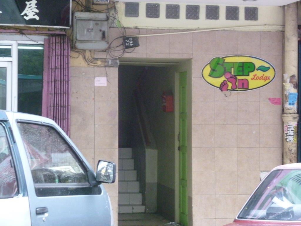 Step-In Lodge Κότα Κιναμπαλού Εξωτερικό φωτογραφία